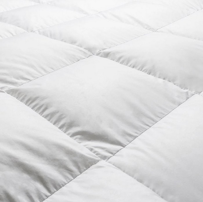 Couette blanche zoom détails