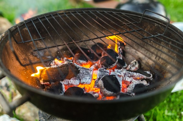 barbecue charbon de bois