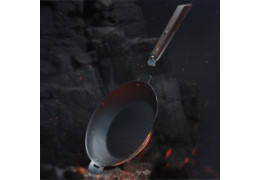 Casseroles brûlées : les astuces pour les nettoyer efficacement