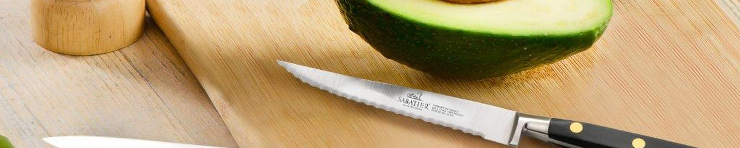 Quel type de couteau pour émincer des légumes comme un pro ?